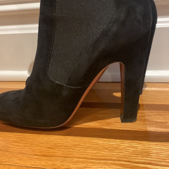 Alaia Boots - Picture 12 of 12